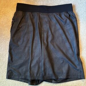 Mens Lululemon T.H.E. Short 9” Size Medium Black
